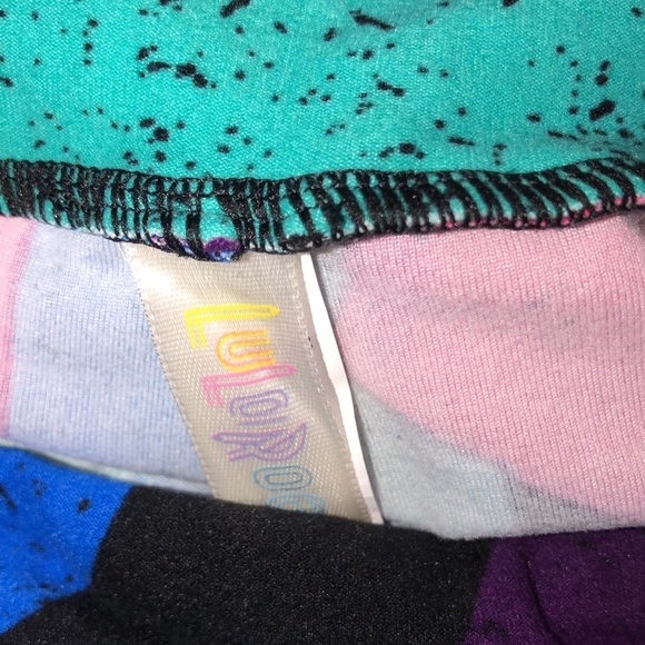 LulaRoe one size retro print cozy leggings - Picture 4 of 8